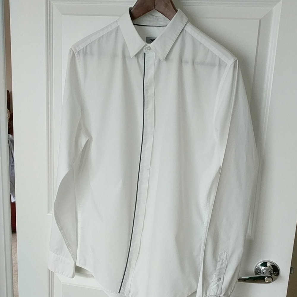 DKNY men's dress shirt medium